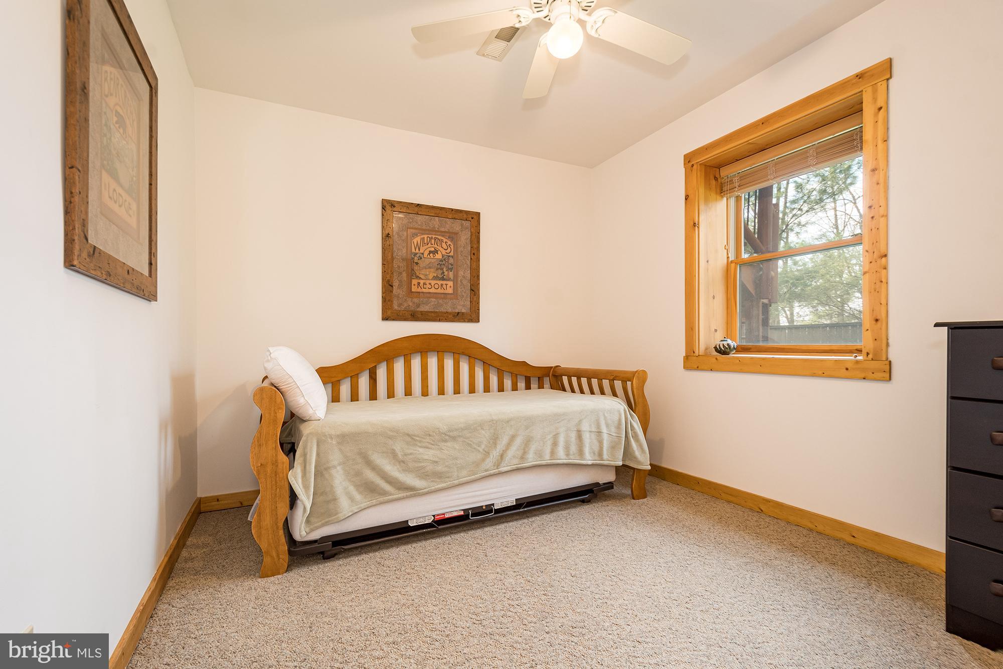 PARADISE HEIGHTS - Residential