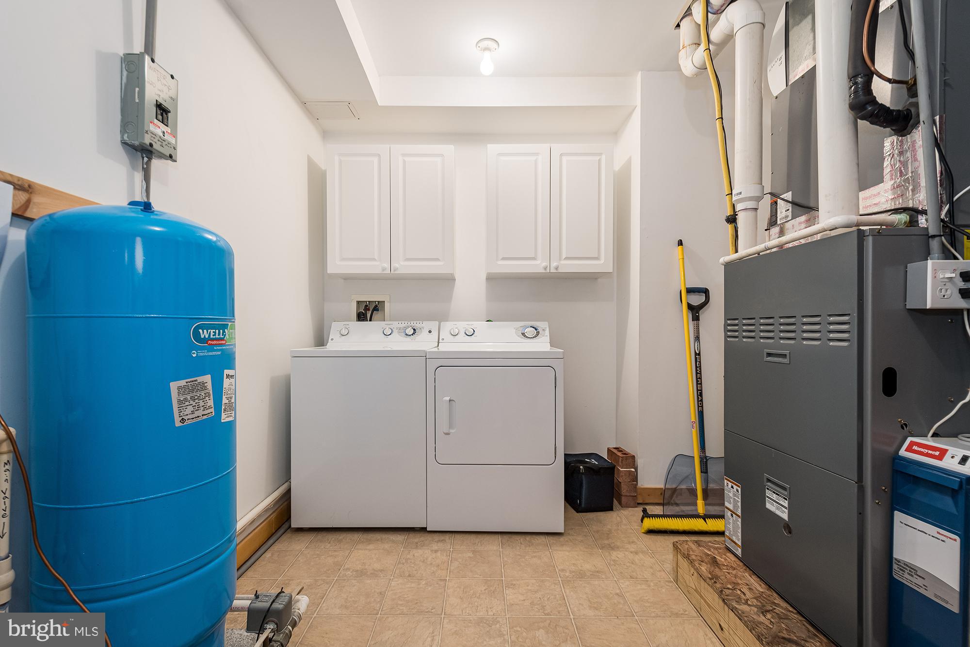 PARADISE HEIGHTS - Residential