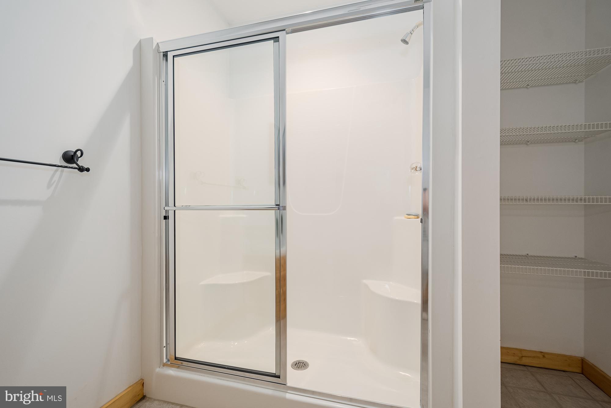 PARADISE HEIGHTS - Residential