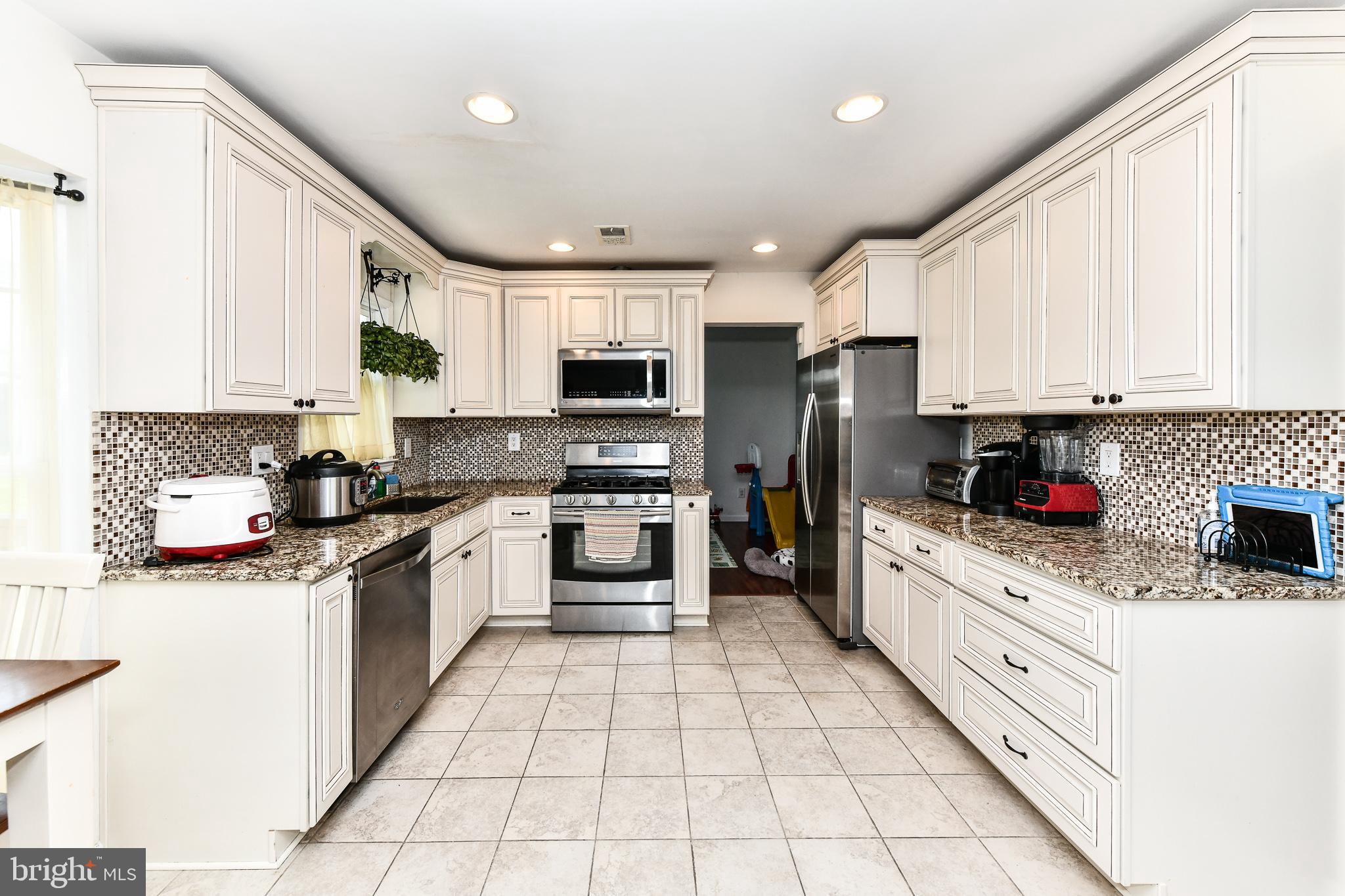 NEWGATE - Residential Lease