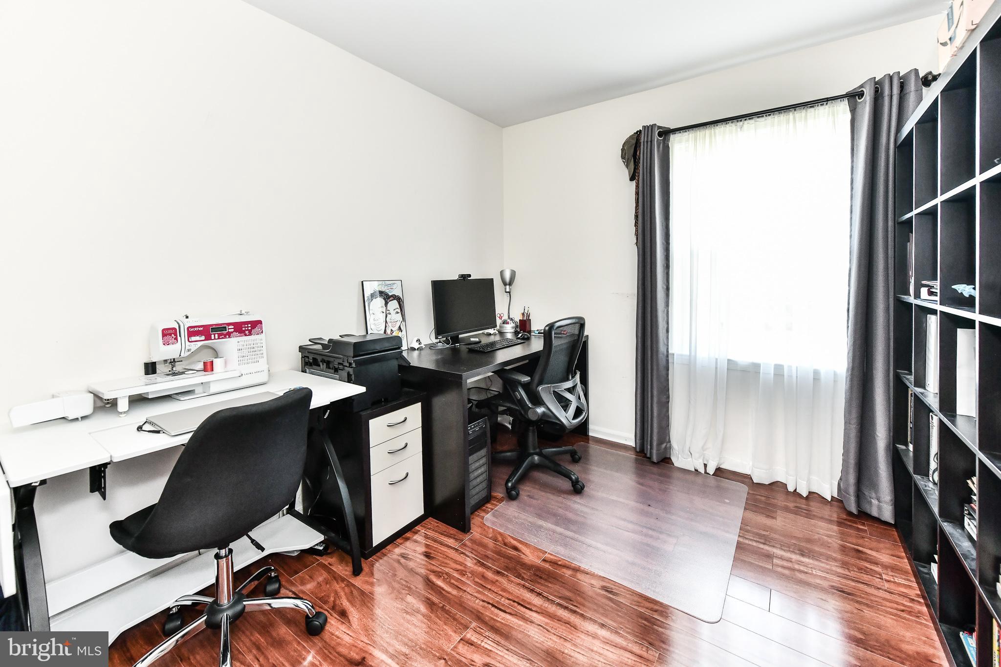 NEWGATE - Residential Lease