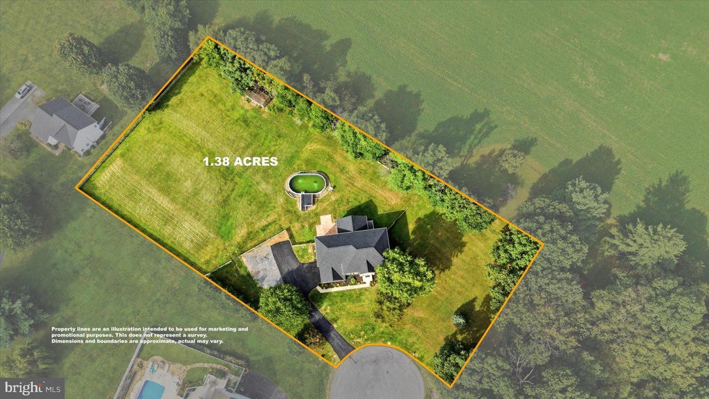Photo of 163 Wheat Field Terrace, HARPERS FERRY, WV 25425 (MLS # WVJF2026296)