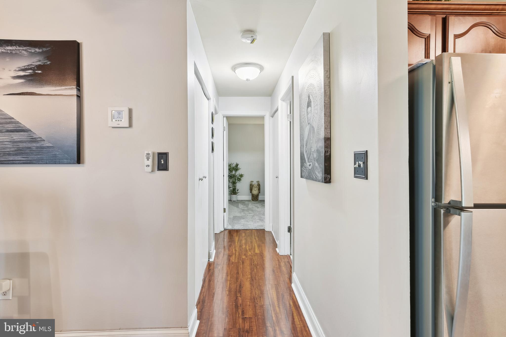 CROMWELL FOUNTAIN - Residential