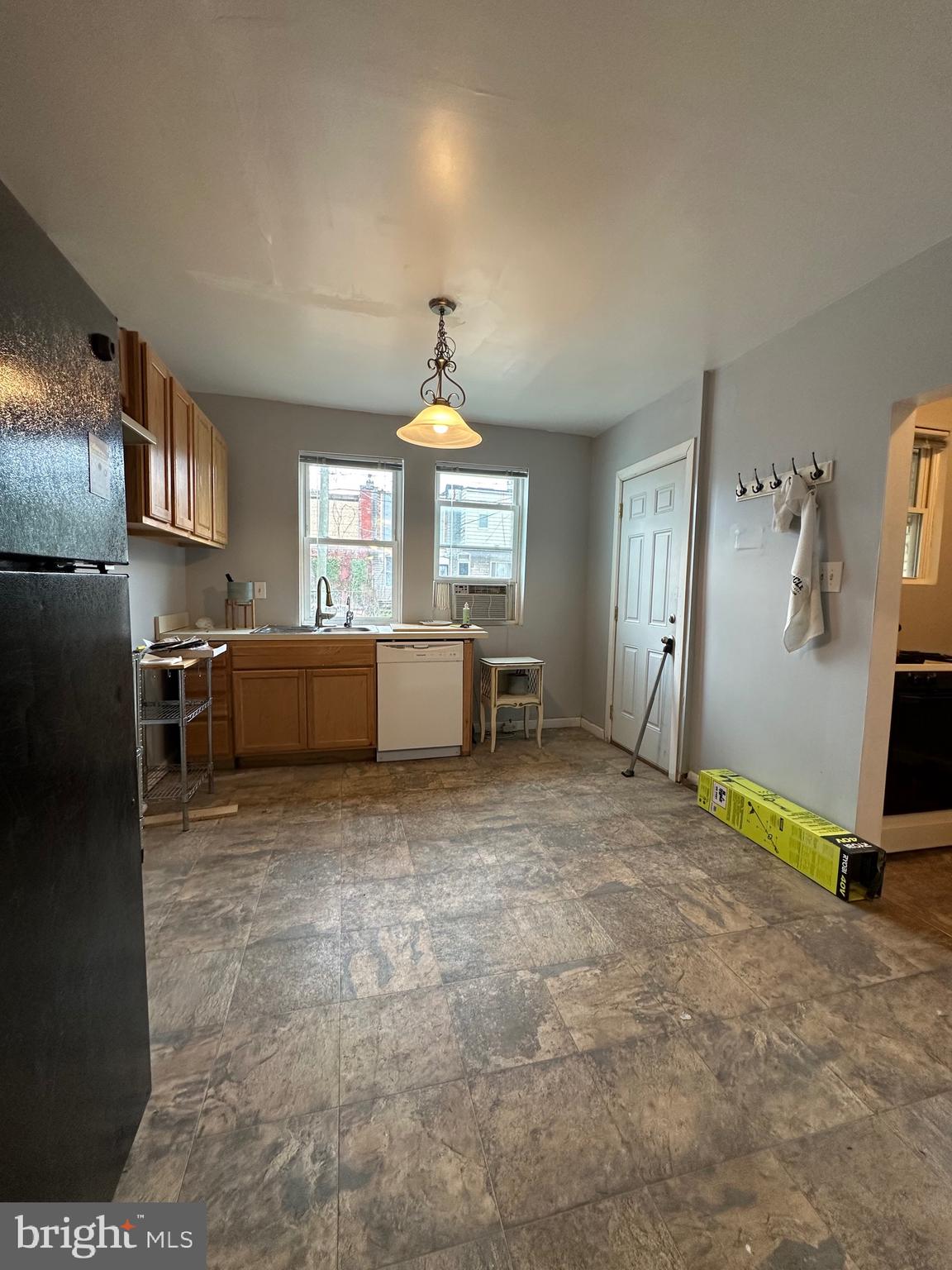 WESTPORT - Residential