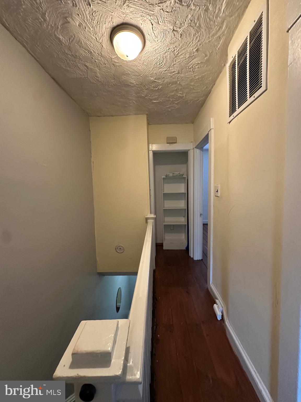 WESTPORT - Residential