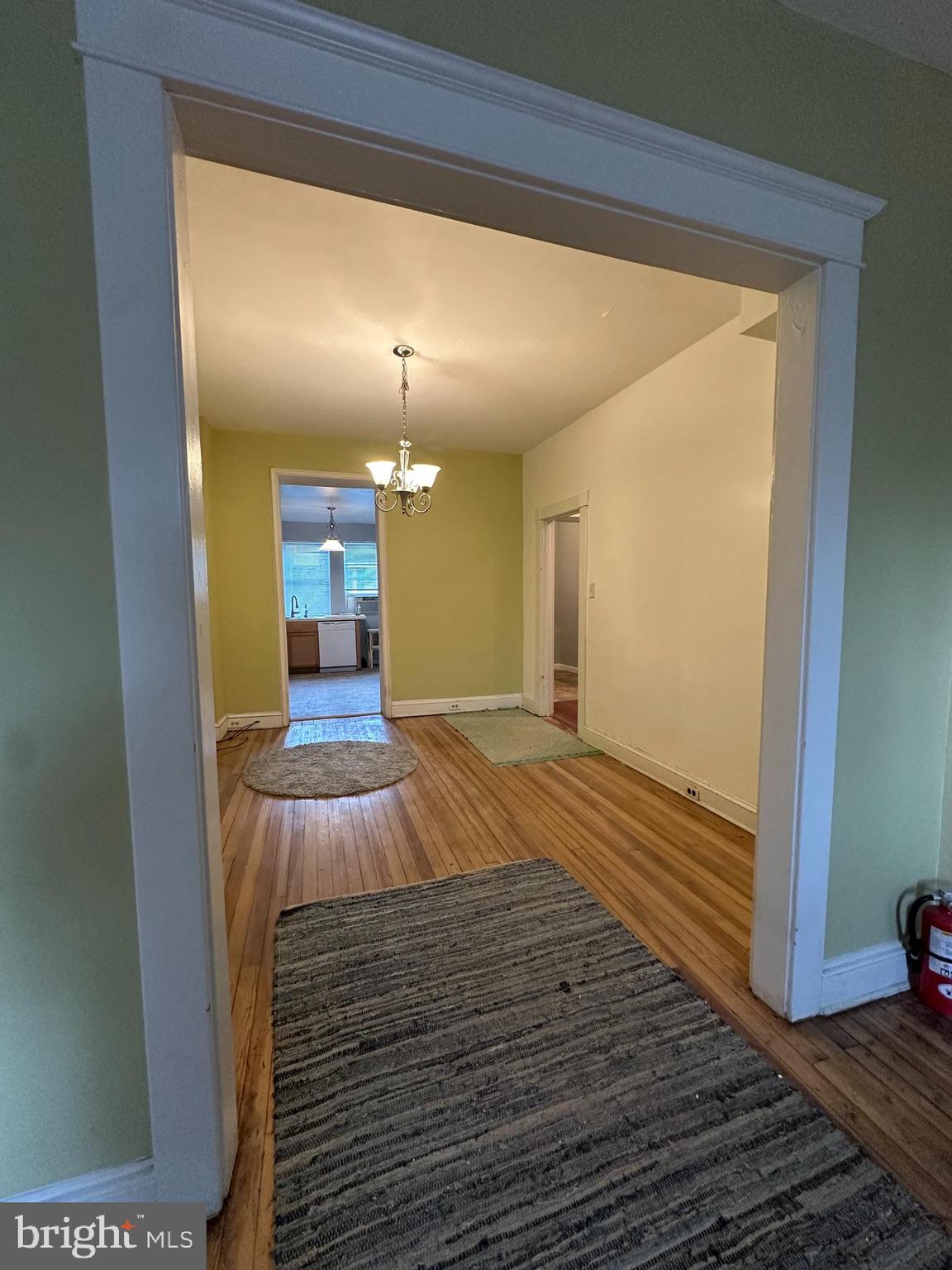 WESTPORT - Residential