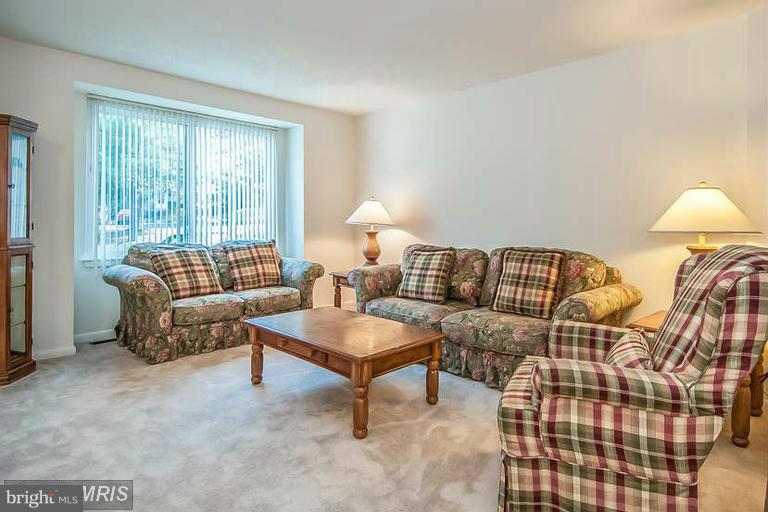 LAKE RIDGE - Residential Lease