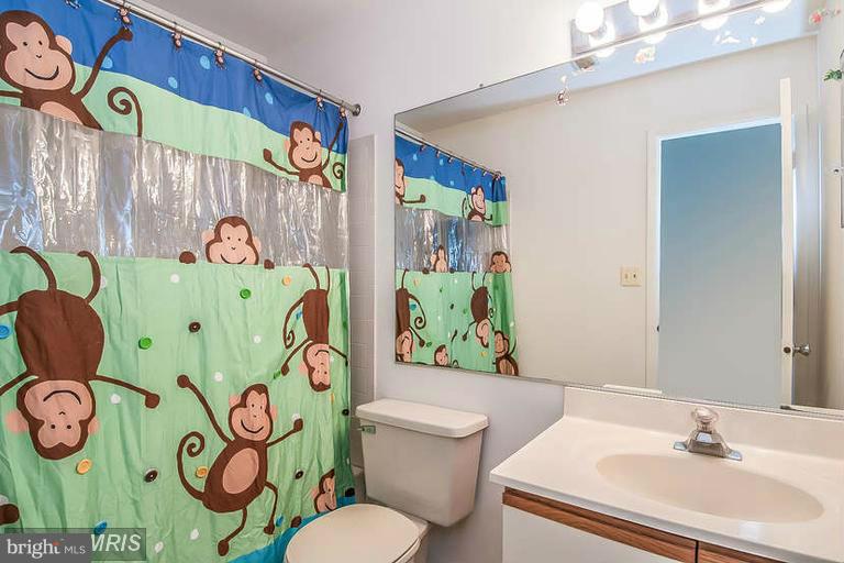 LAKE RIDGE - Residential Lease