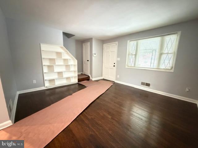 1107 COOKS LANE
