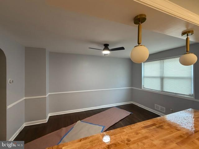 1107 COOKS LANE