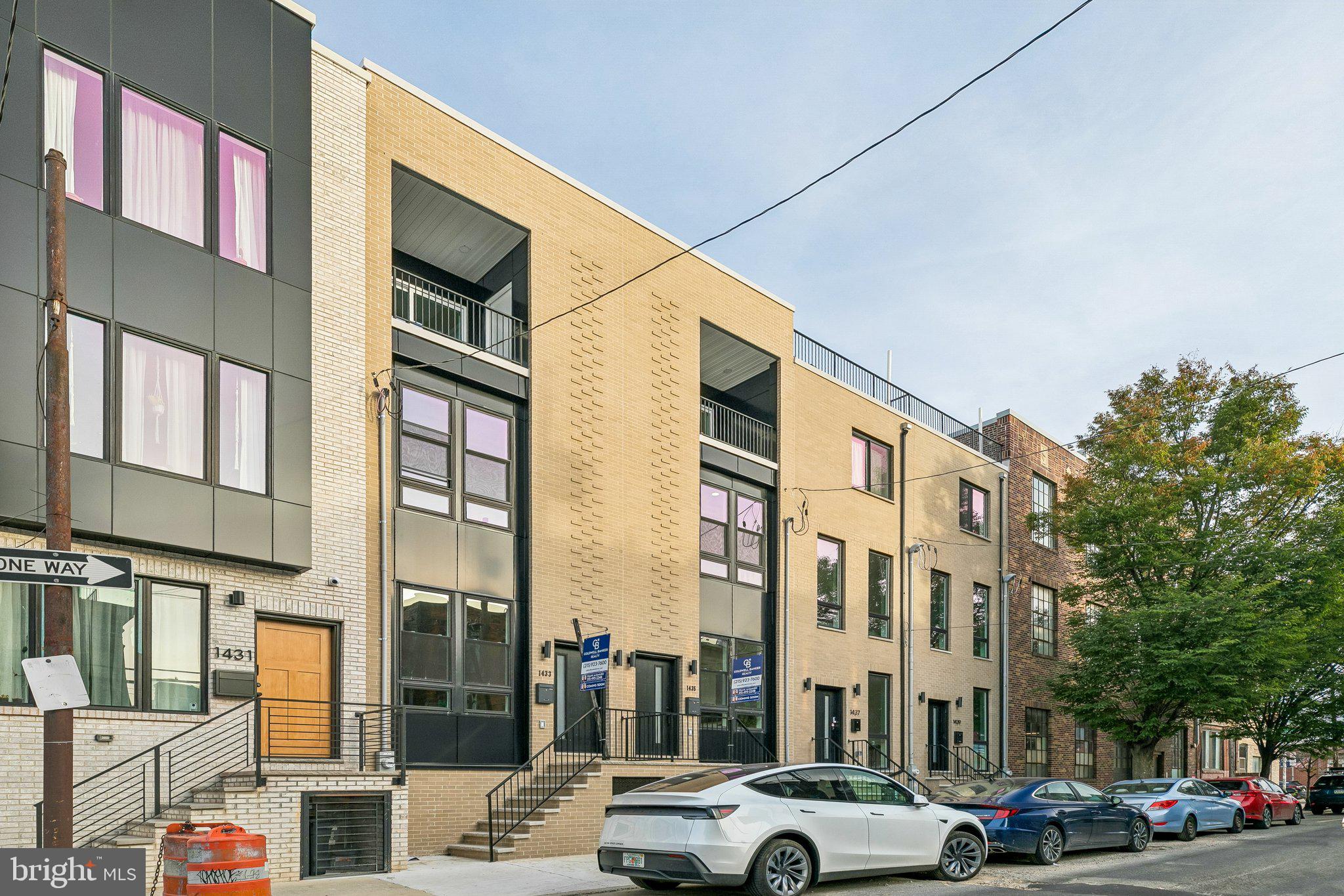 1433 S 8TH STREET