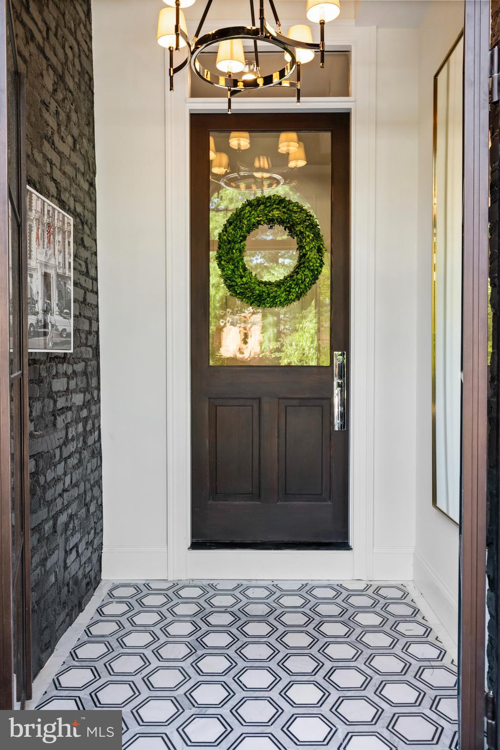 DUPONT CIRCLE - Residential