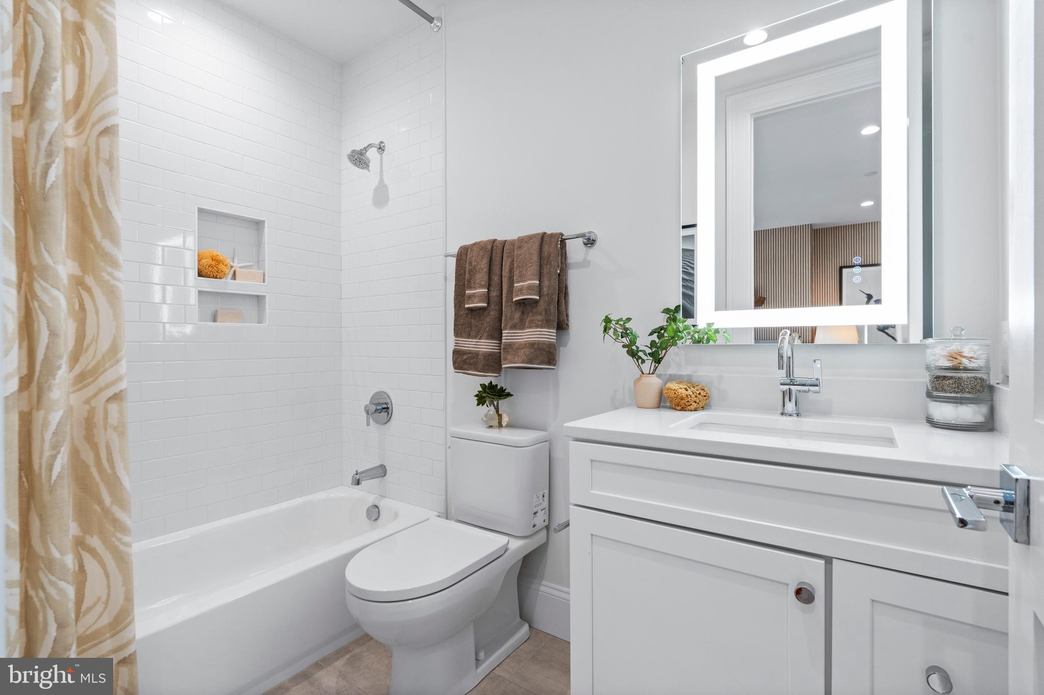 DUPONT CIRCLE - Residential