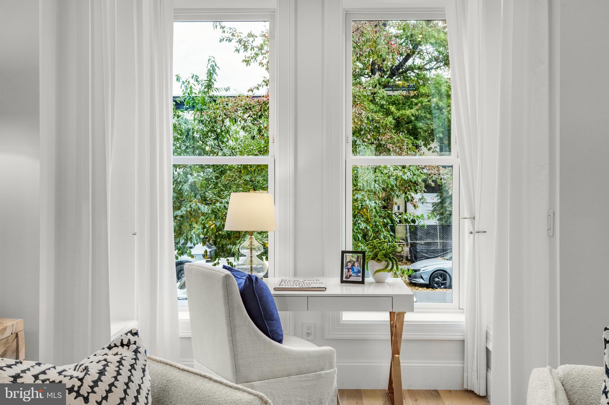 DUPONT CIRCLE - Residential