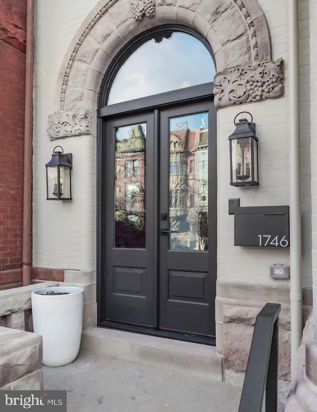 DUPONT CIRCLE - Residential