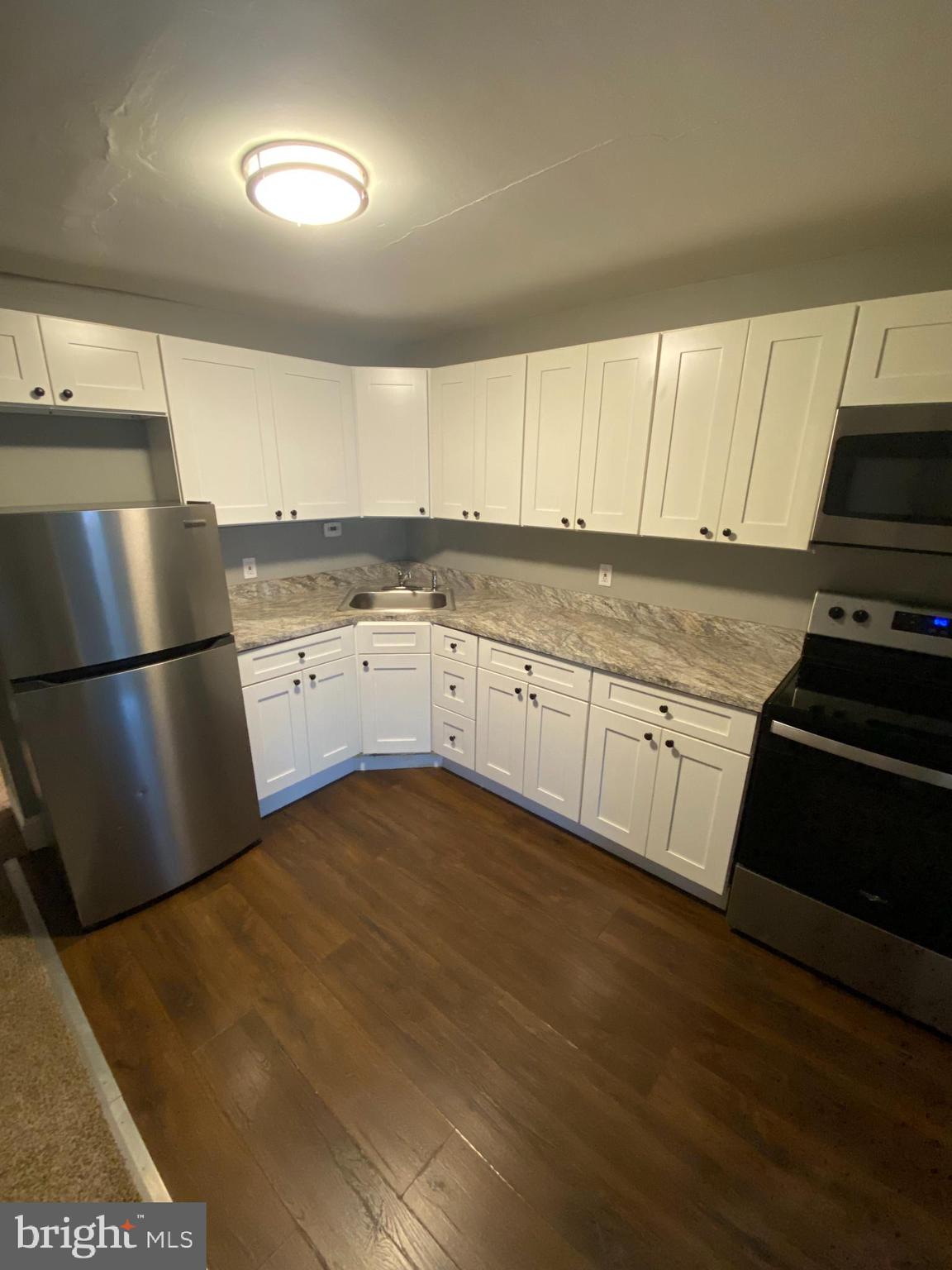 Welcome to your new home in the heart of Manayunk! This recently renovated studio, 1 bathroom apartment offers the perfect blend of modern convenience and historic charm. This spacious unit boasts comfortable living in a vibrant community. You'll have easy access to shops, restaurants and transportation. Don't miss out on the opportunity to call this wonderful apartment home. *Per landlord, no smoking and no pets allowed* Water/gas paid by landlord, electric/all other utilities paid for by tenant. Rentspree application is required for each applicant over 18. Contact us today to schedule a viewing and experience the best of Manayunk living!