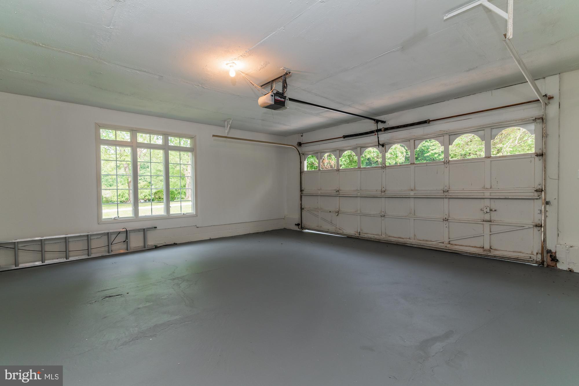 GOSHEN HUNT HILLS - Residential