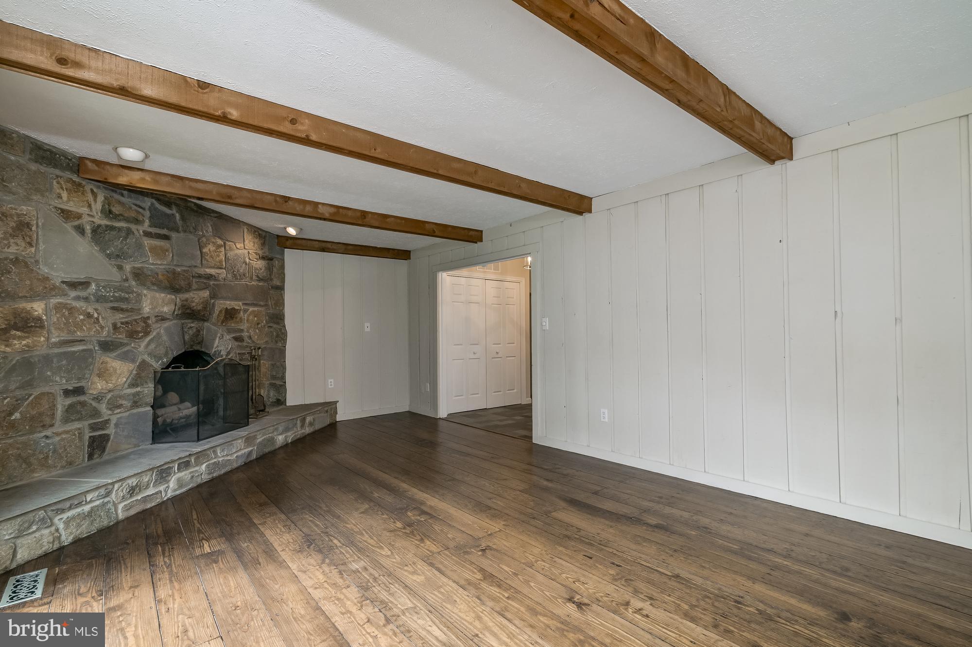 GOSHEN HUNT HILLS - Residential