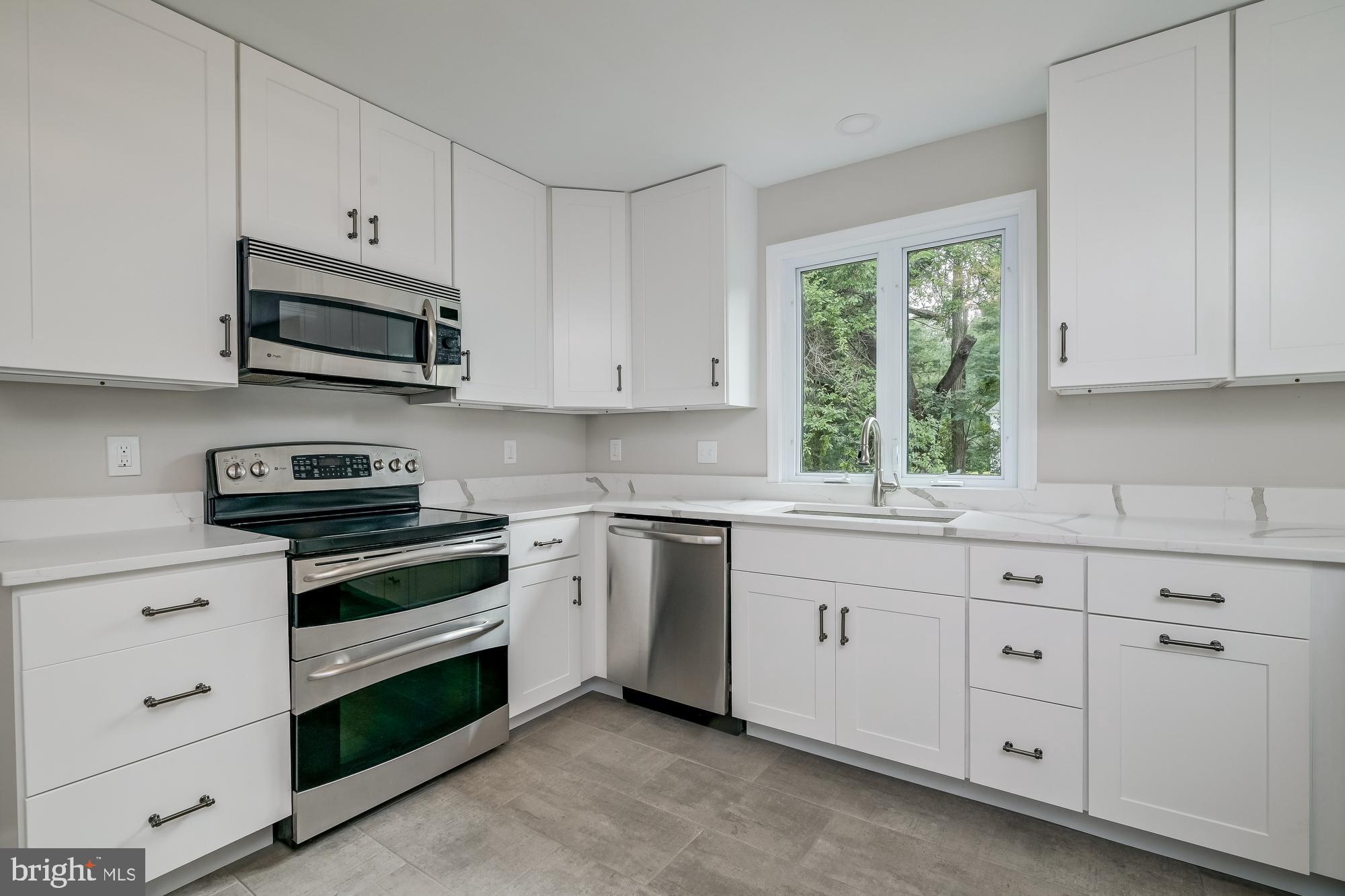 GOSHEN HUNT HILLS - Residential