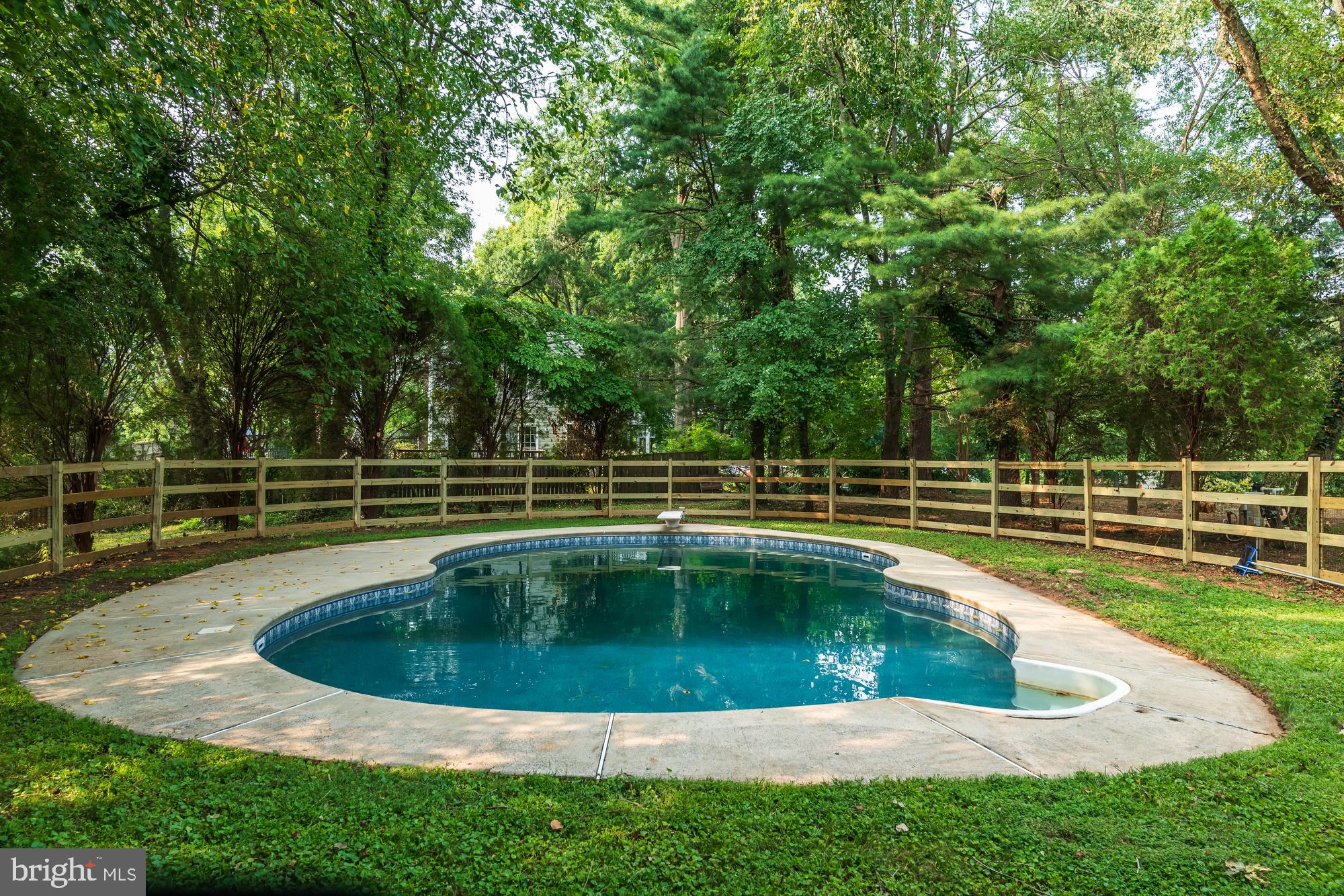 GOSHEN HUNT HILLS - Residential