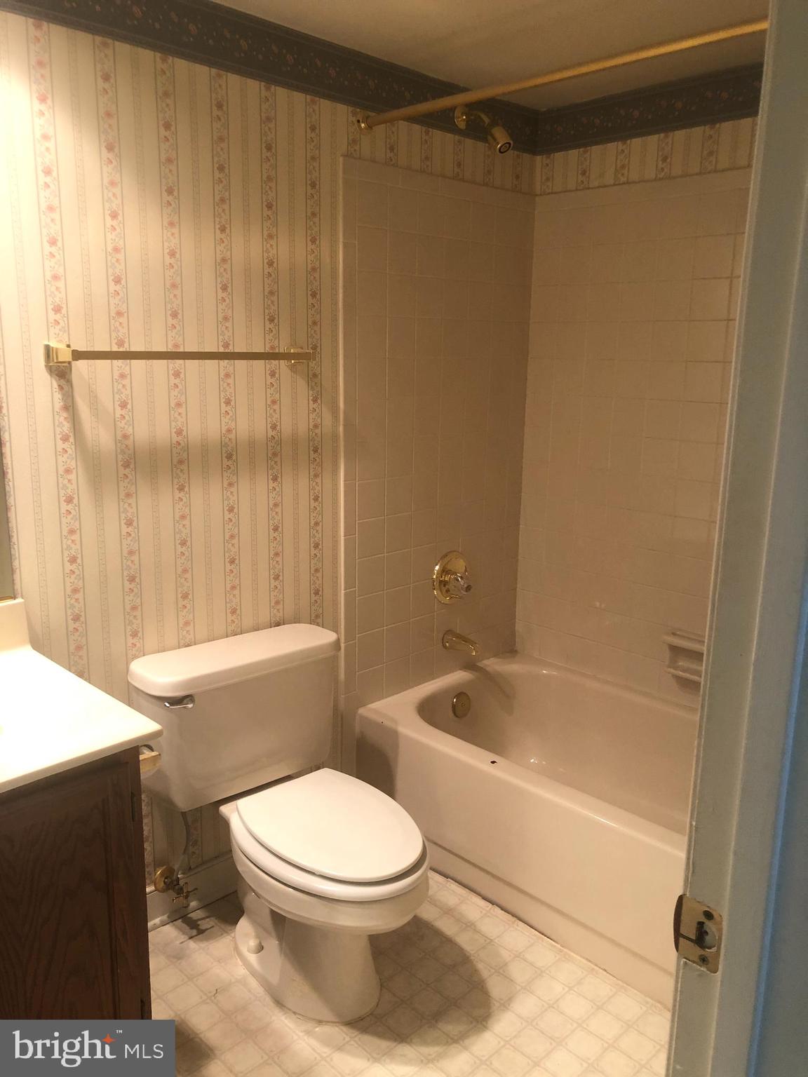 SUMMERLAKE - Residential