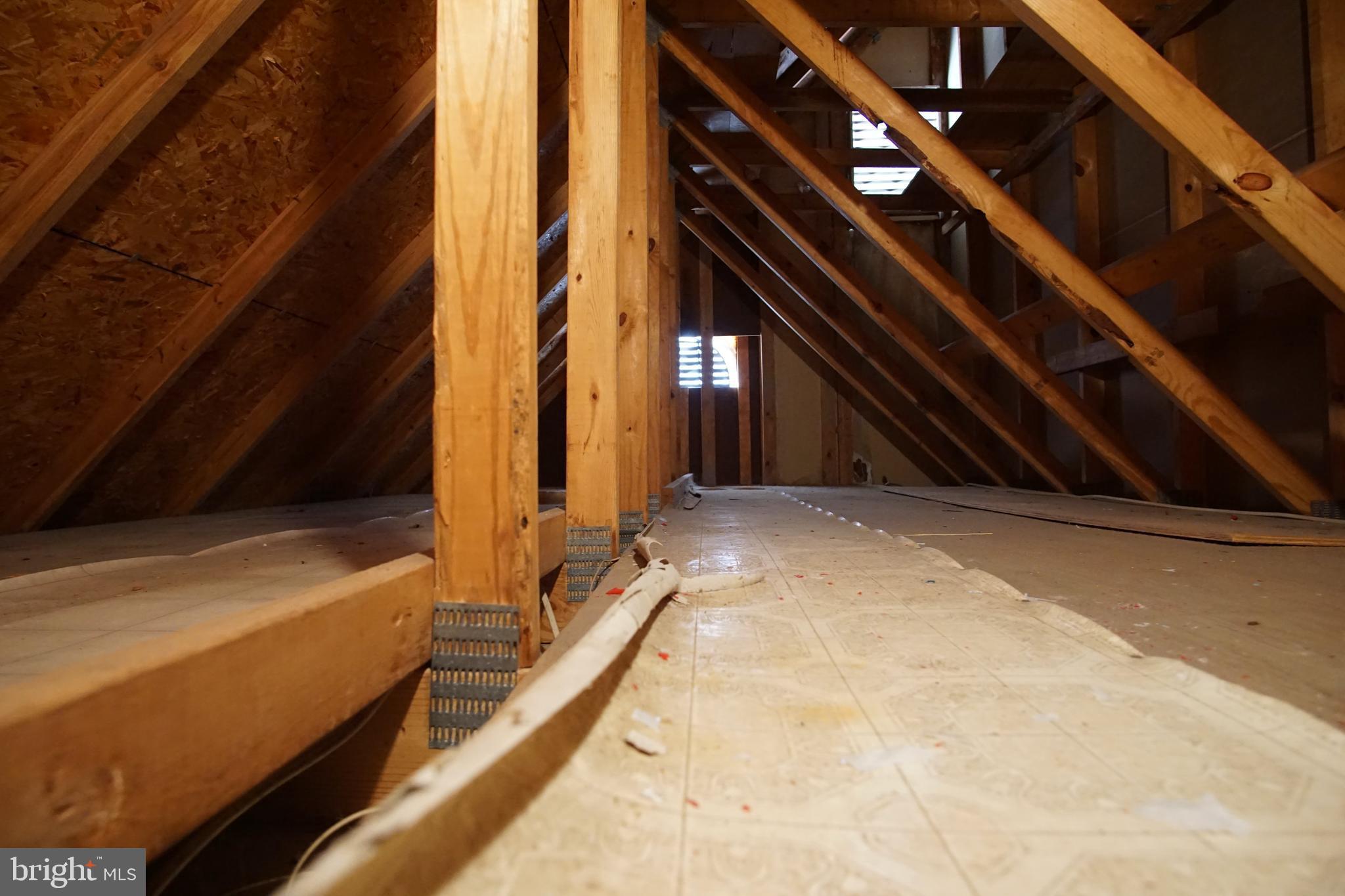 SUMMERLAKE - Residential