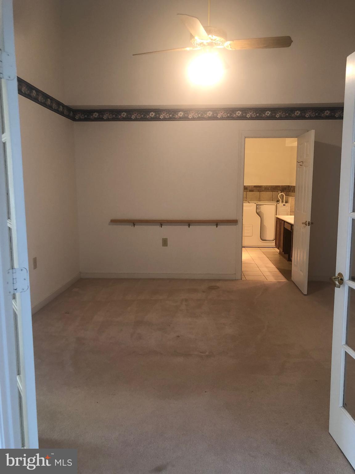 SUMMERLAKE - Residential