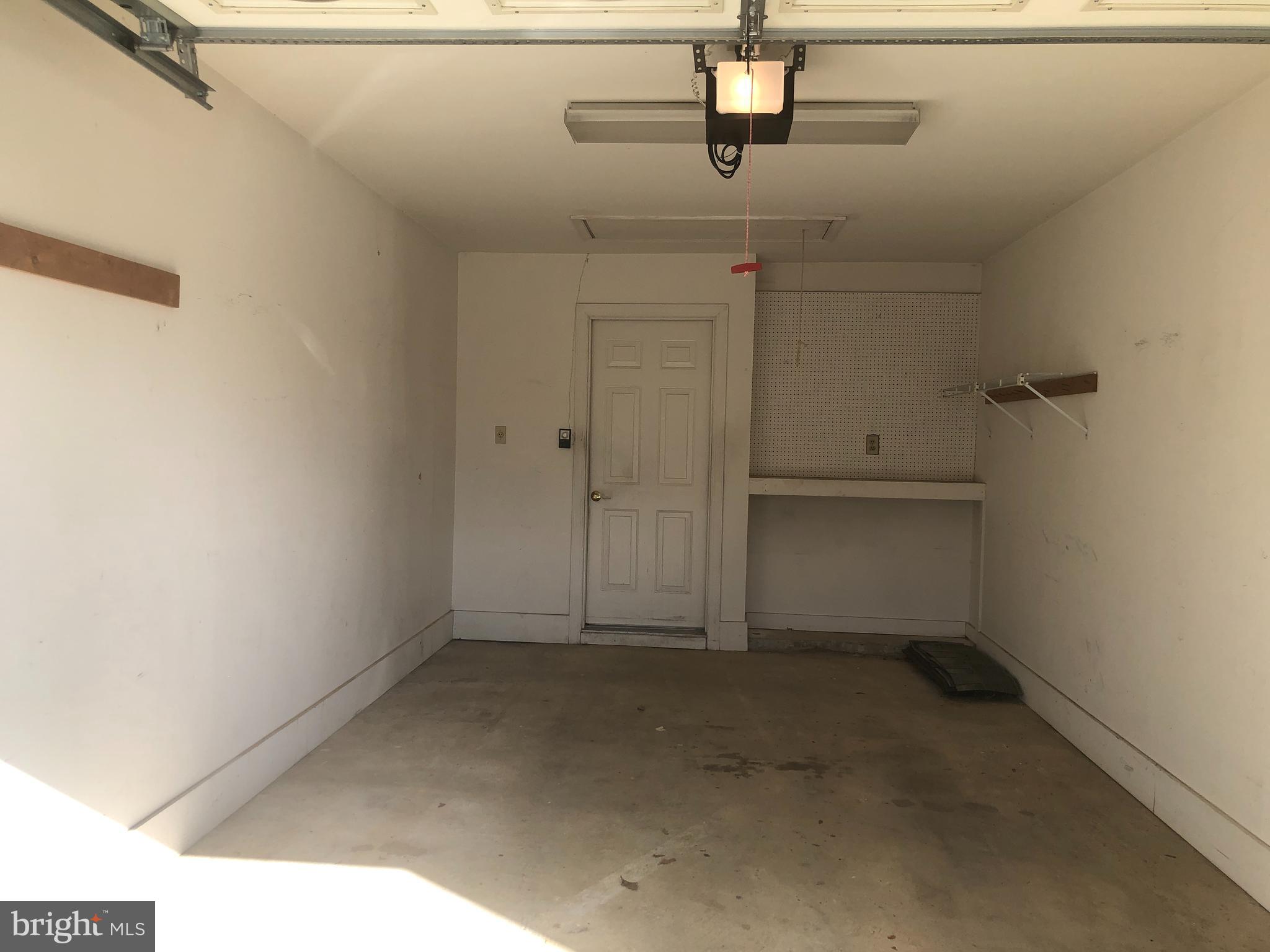 SUMMERLAKE - Residential