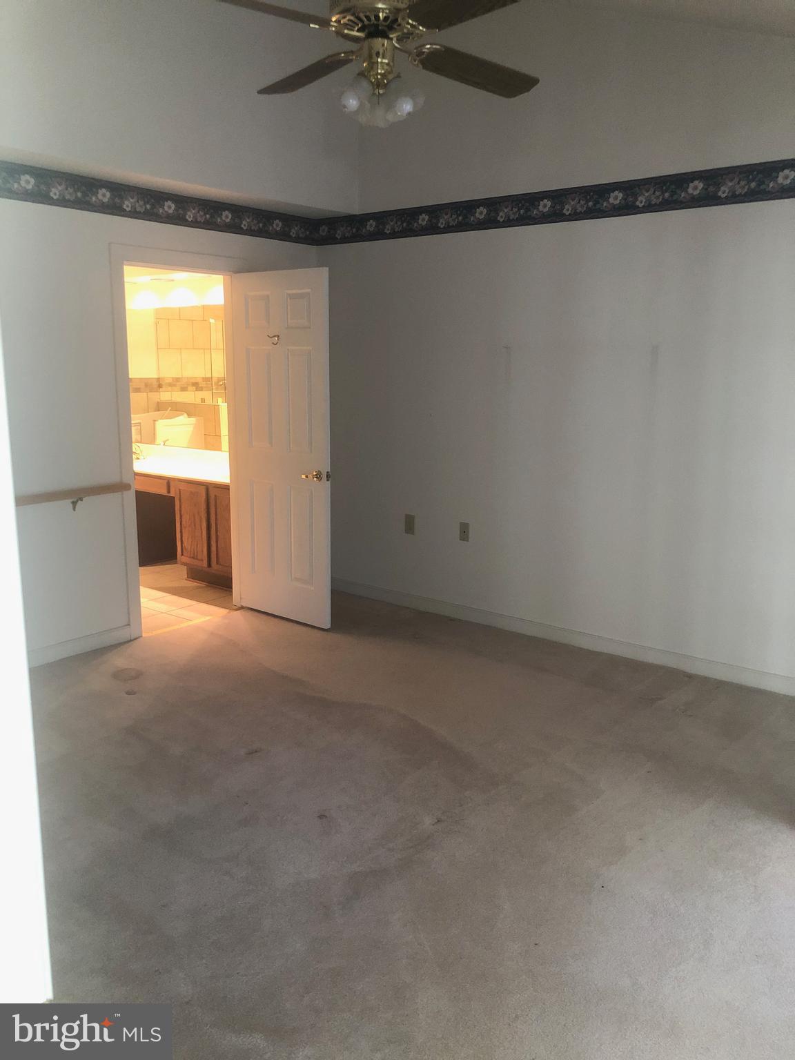 SUMMERLAKE - Residential