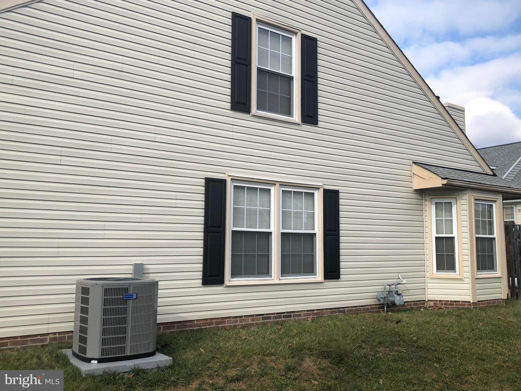 SUMMERLAKE - Residential