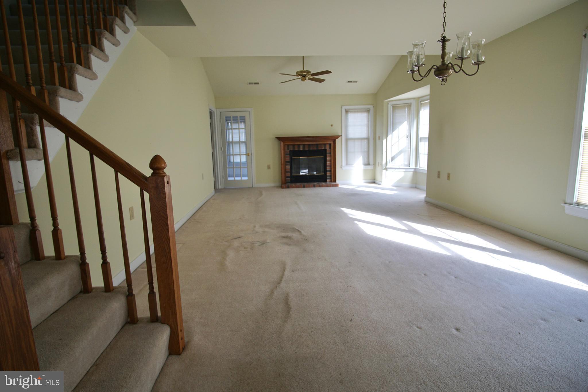 SUMMERLAKE - Residential