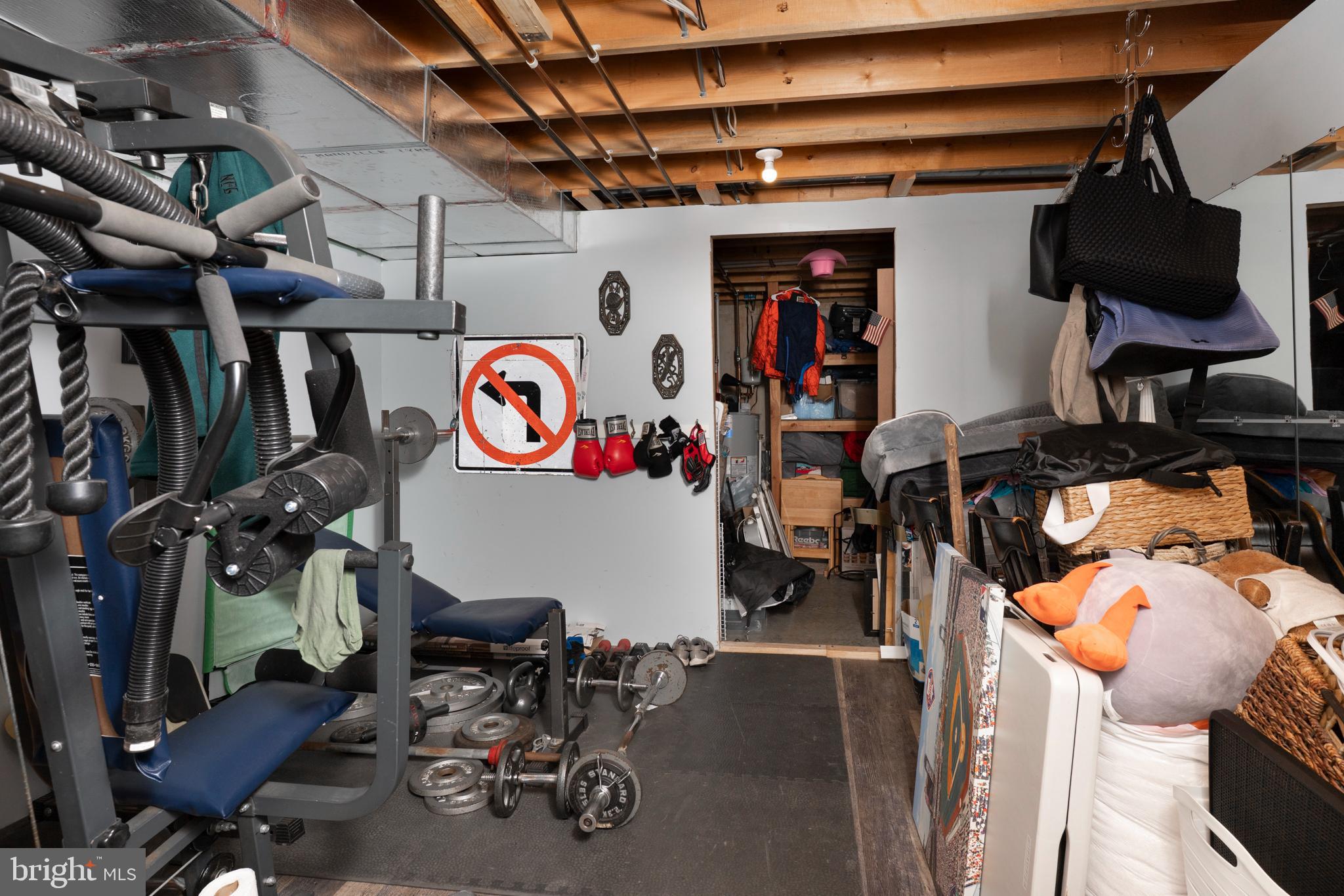 HEISTERS CREEK - Residential