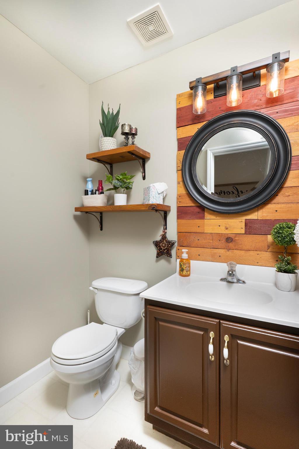 HEISTERS CREEK - Residential