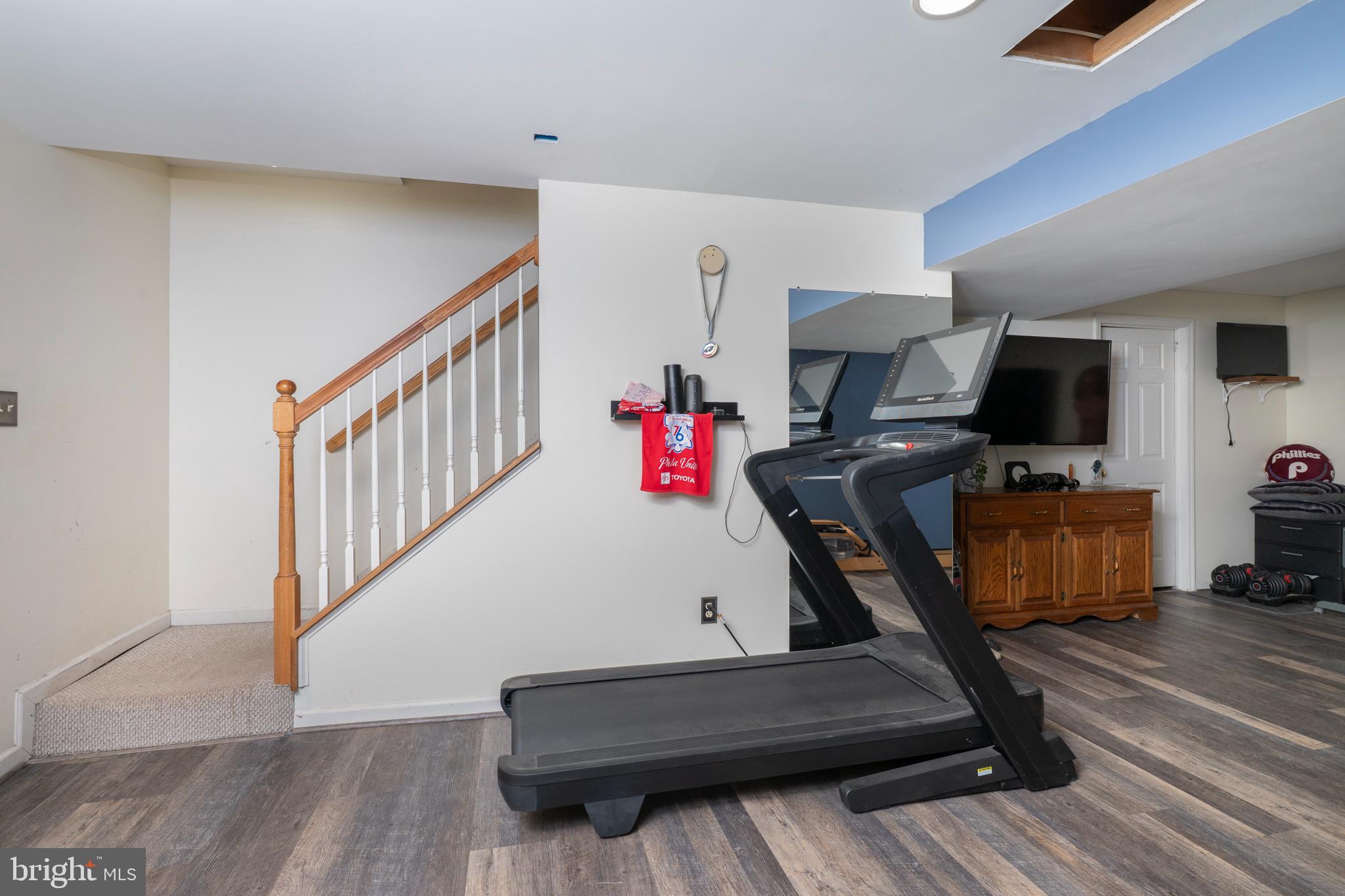 HEISTERS CREEK - Residential