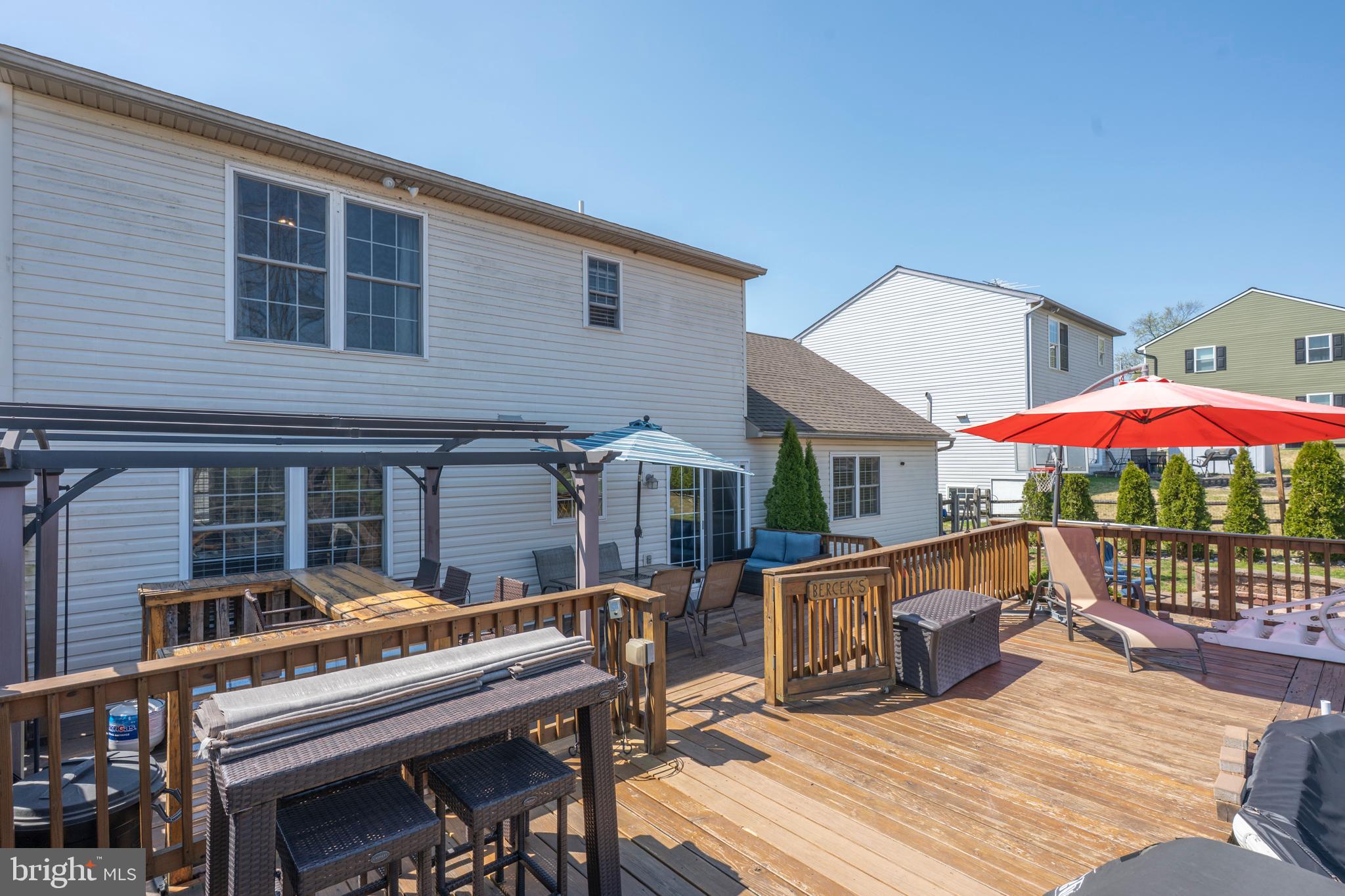 HEISTERS CREEK - Residential