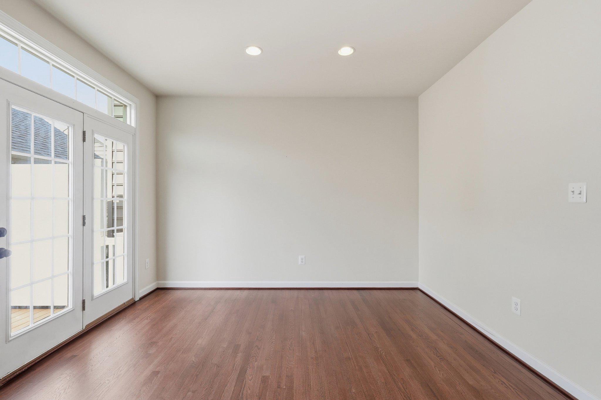 CARRIAGE HILL - Residential