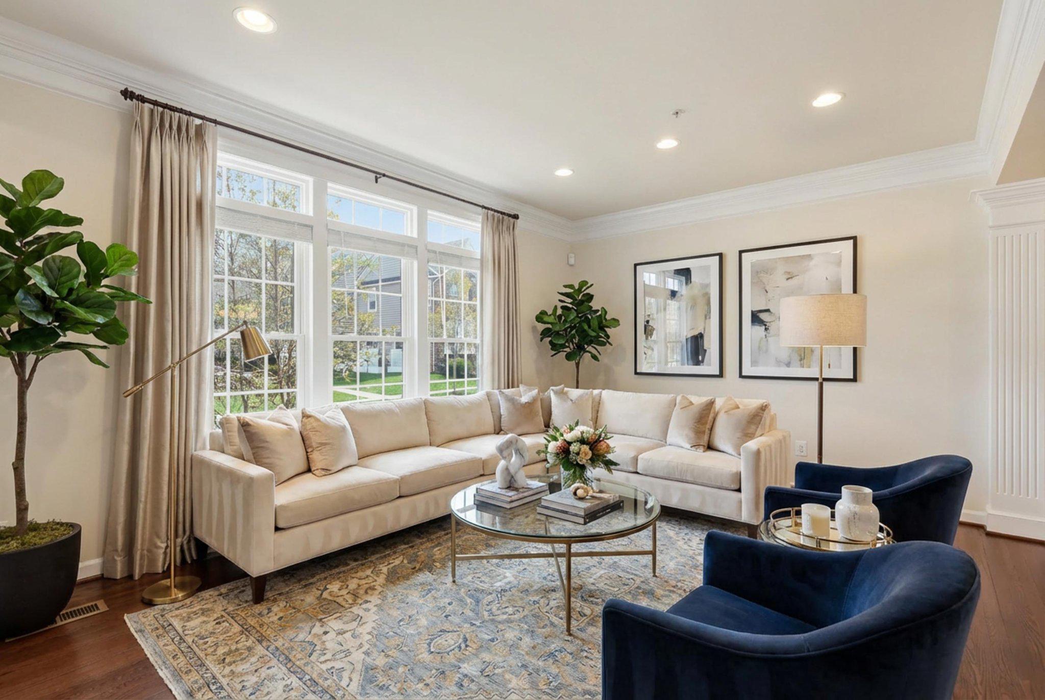 CARRIAGE HILL - Residential