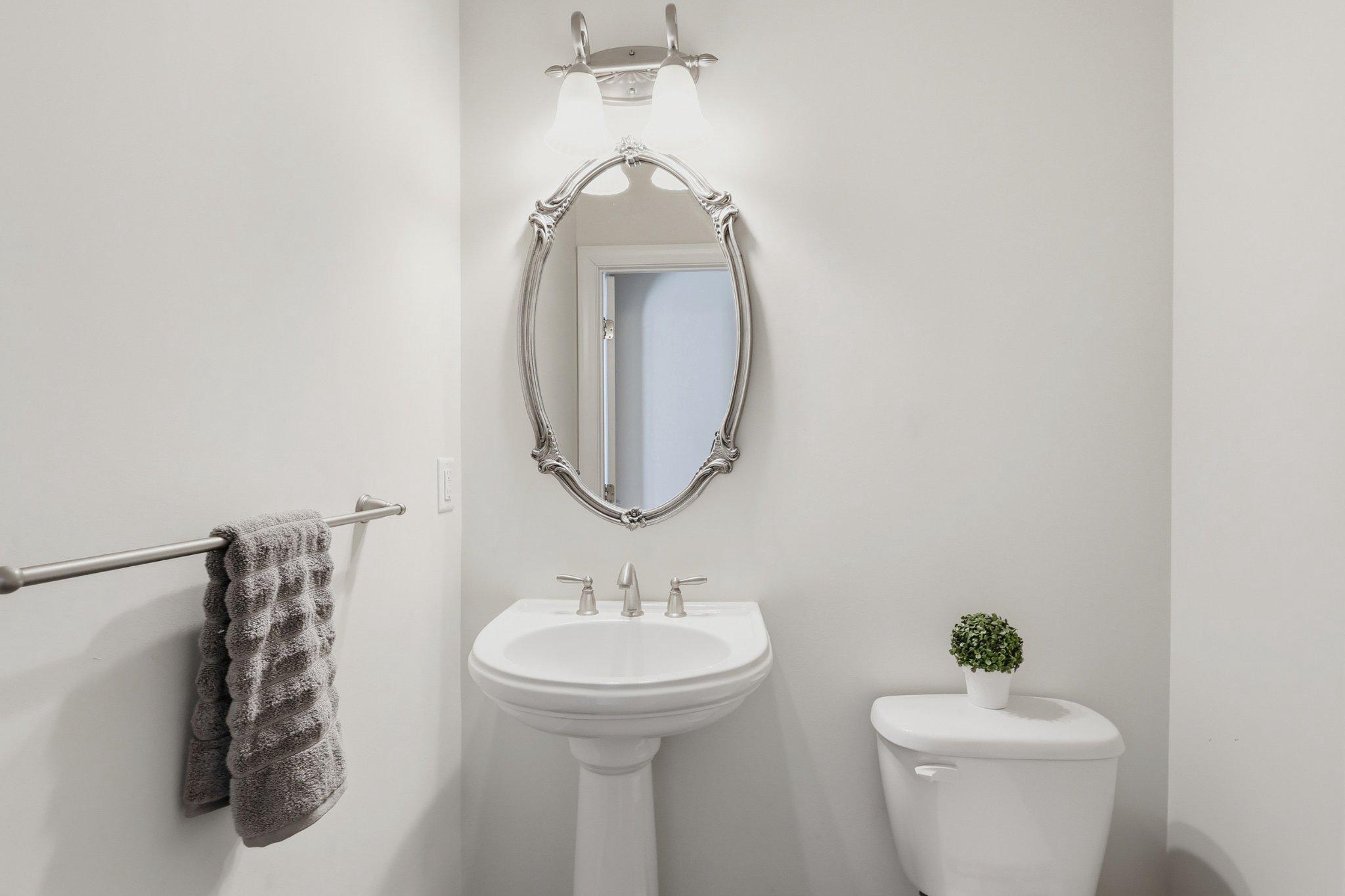 CARRIAGE HILL - Residential