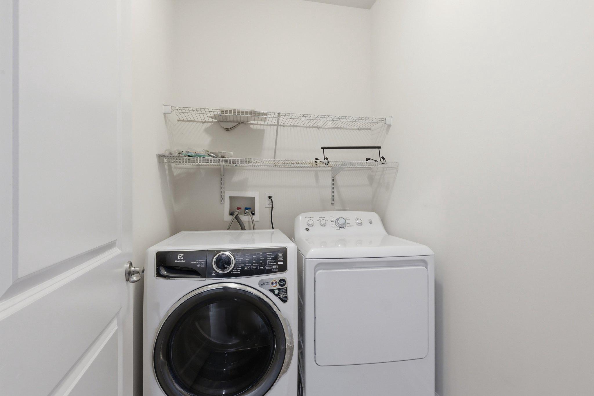 CARRIAGE HILL - Residential