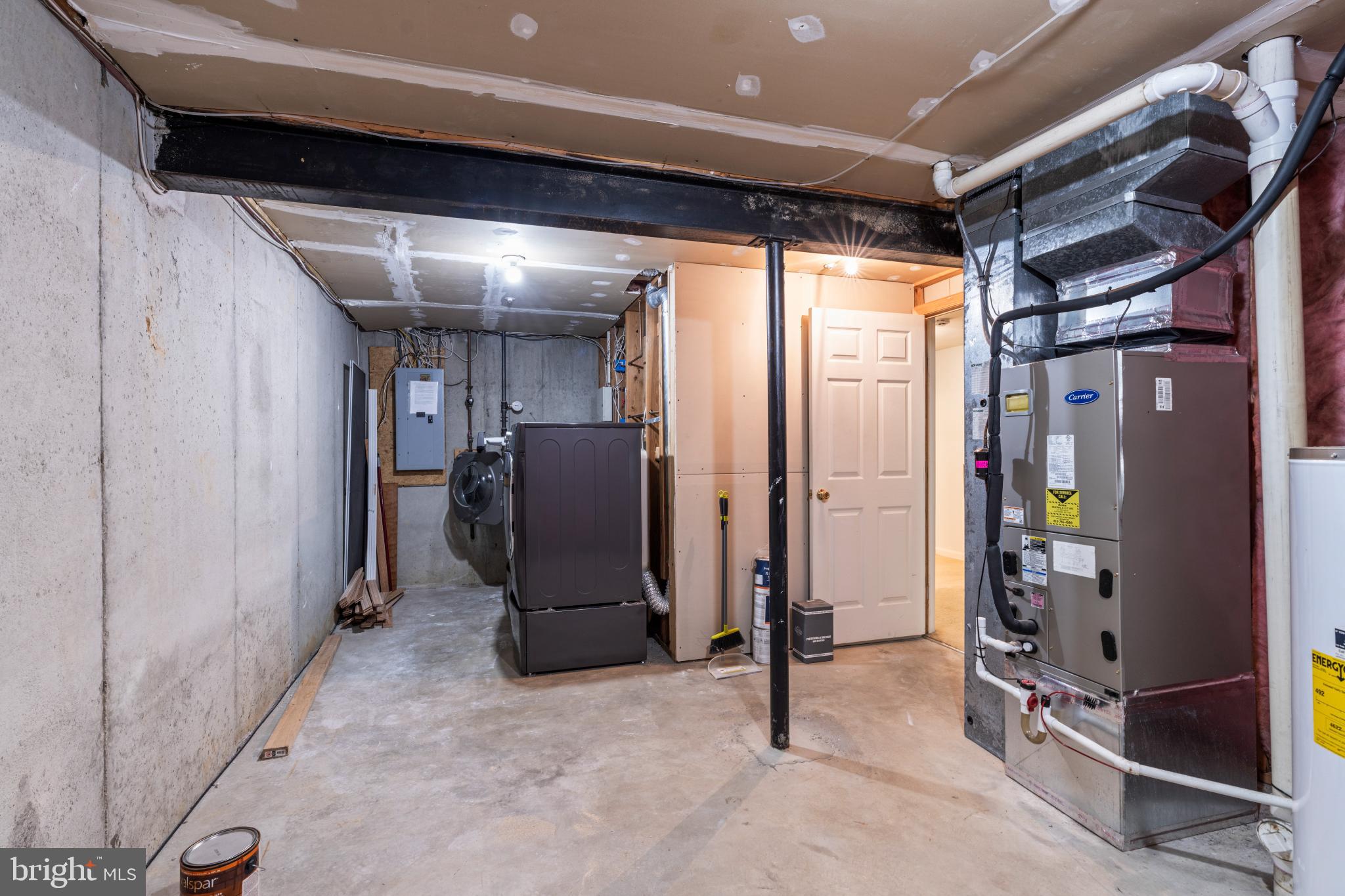 SEVEN OAKS - Residential