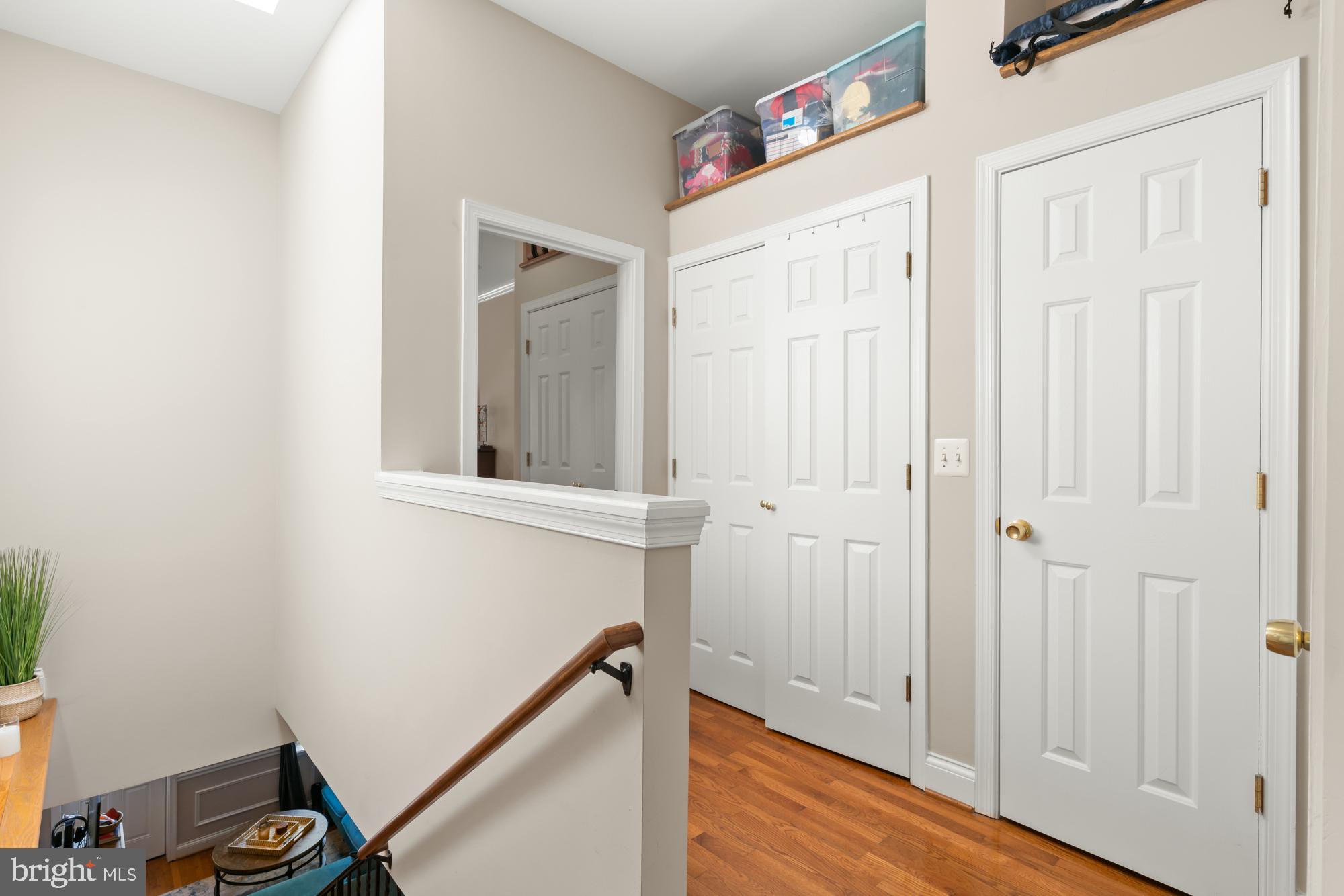LOCUST POINT - Residential