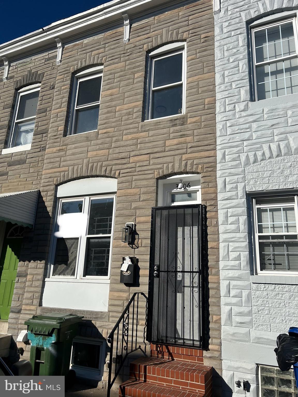 HIGHLANDTOWN - Residential Lease