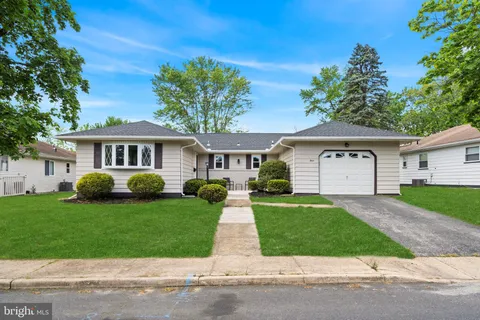 3 Grenada Street, Toms River, NJ 08757 - MLS#: NJOC2033914