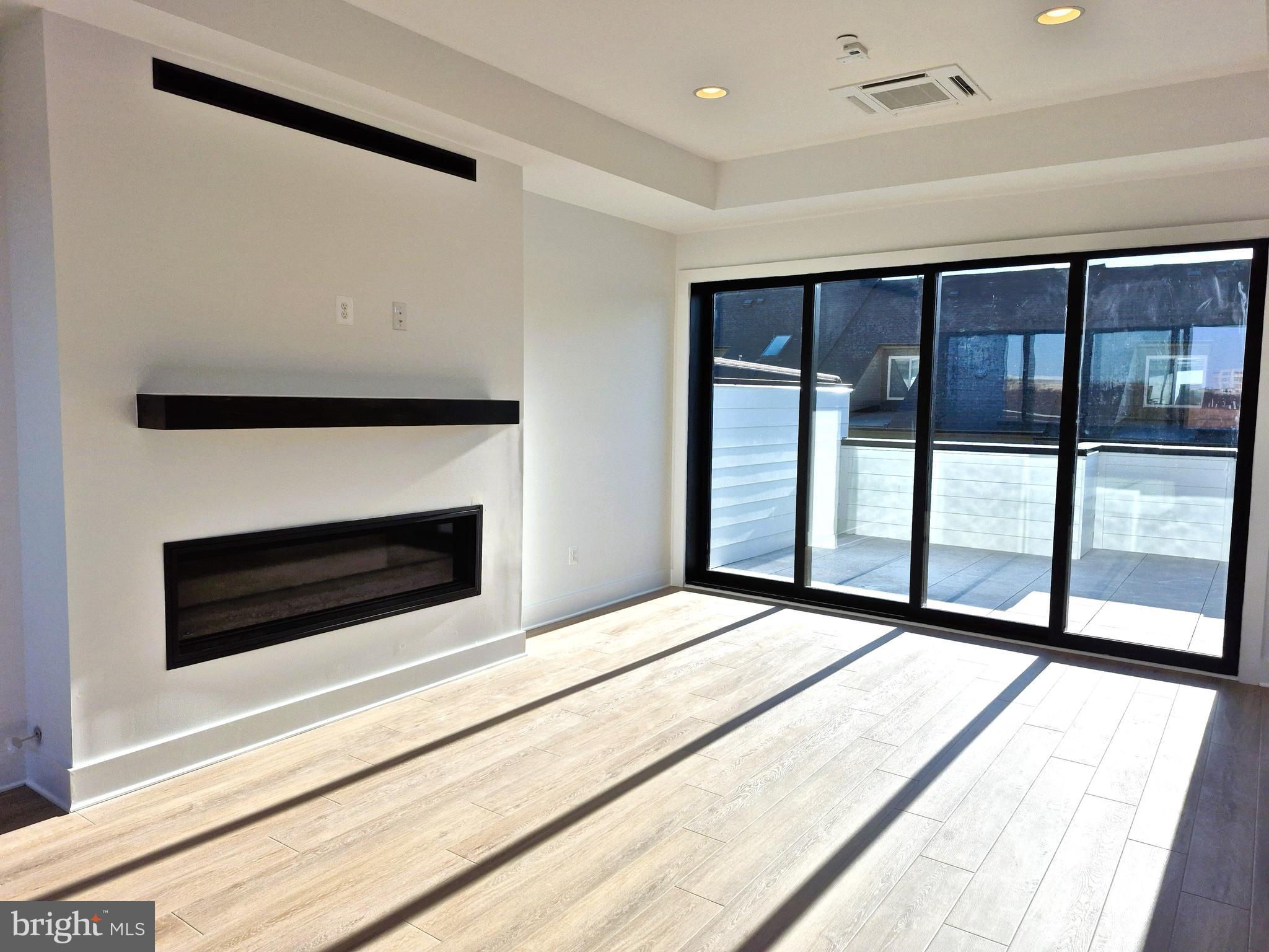 THE GROVE - Residential