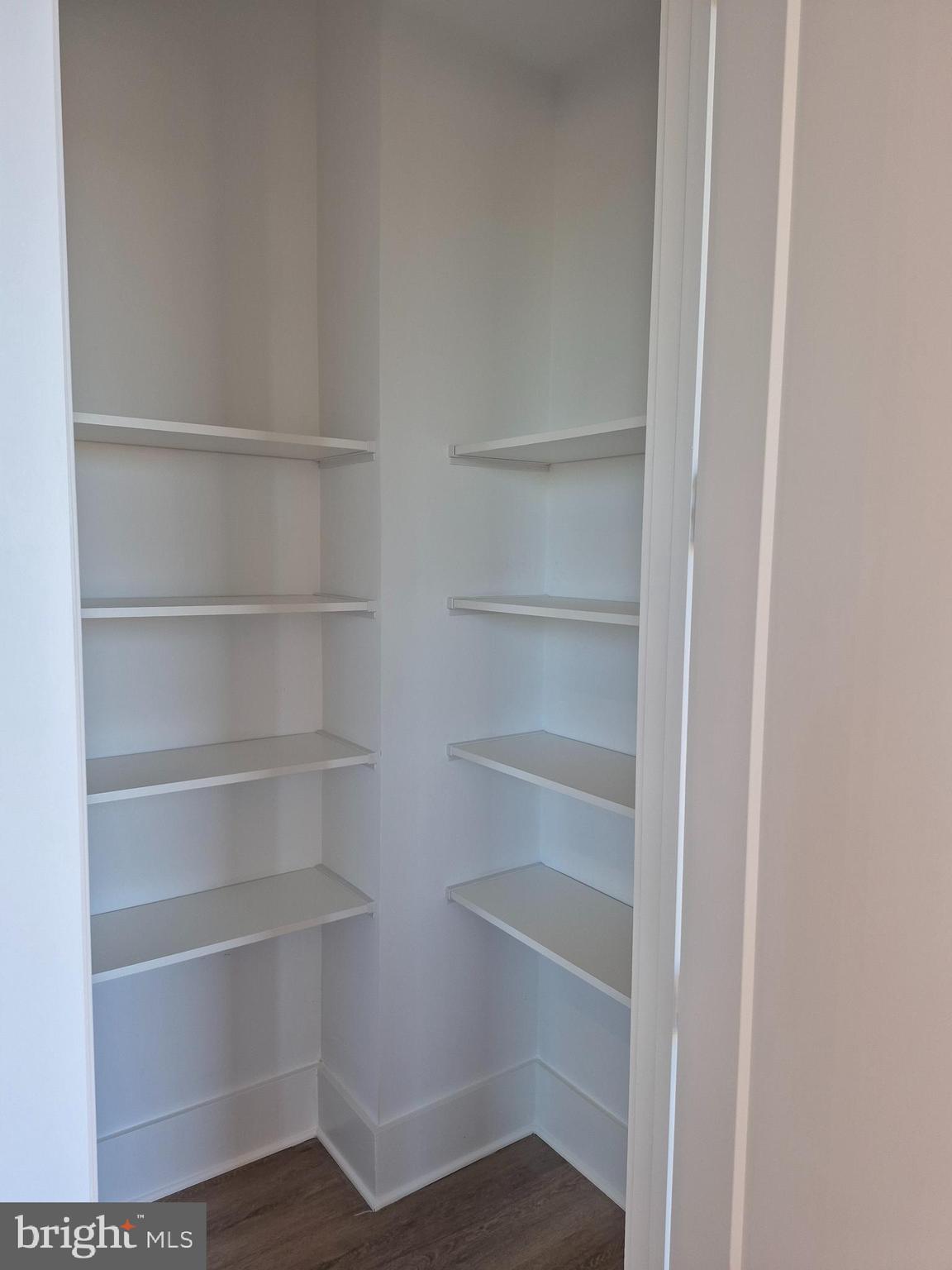 THE GROVE - Residential