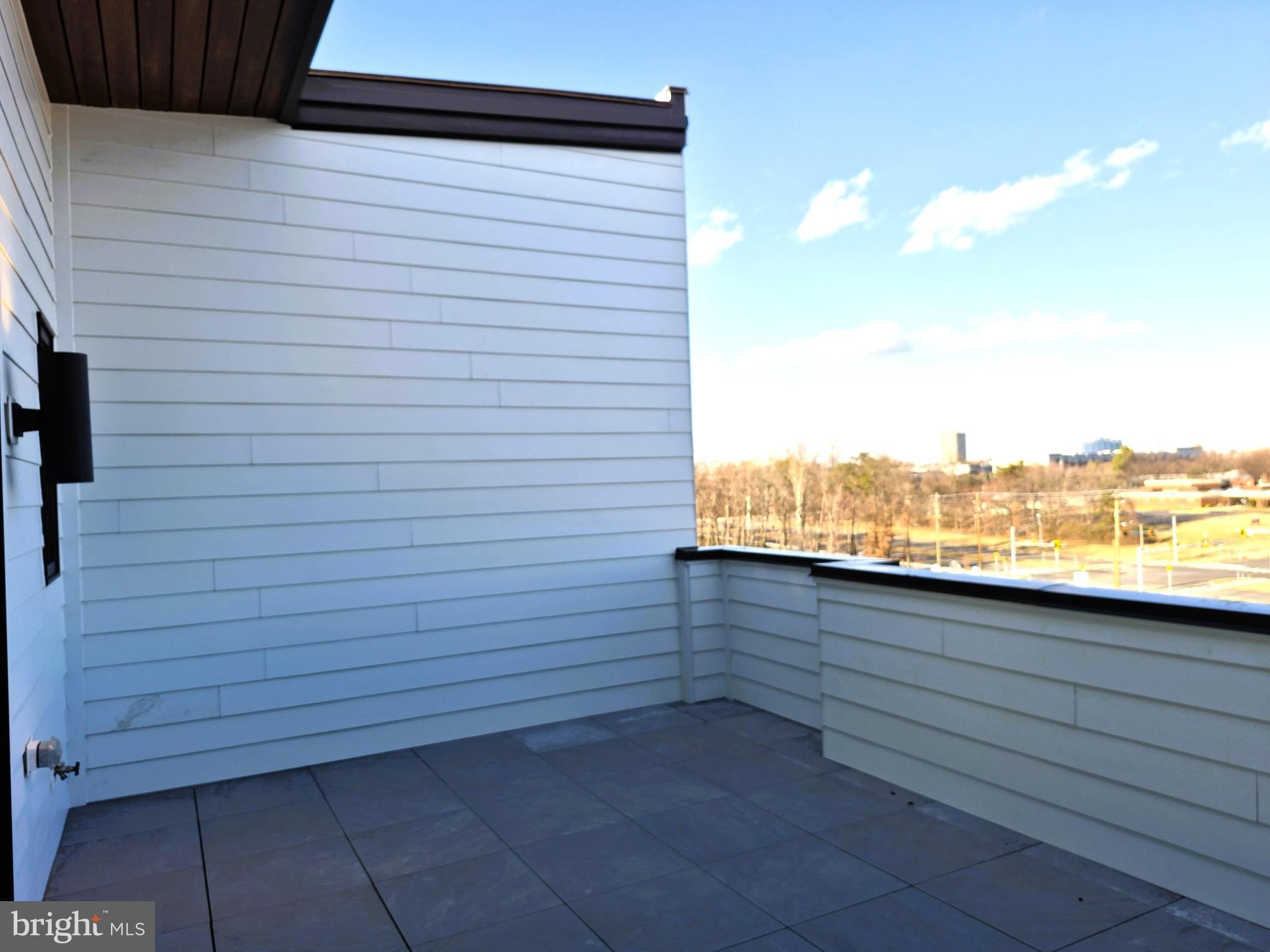 THE GROVE - Residential