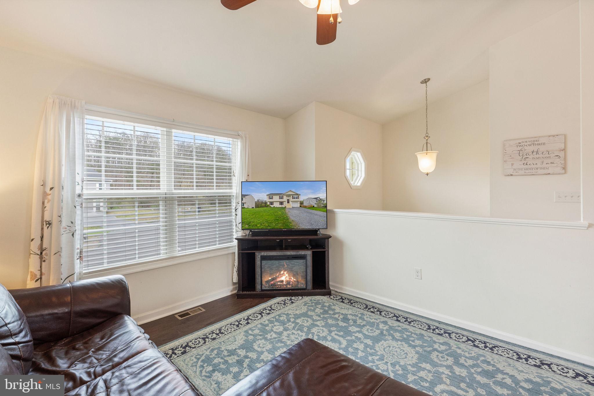 INWOOD MEADOWS - Residential