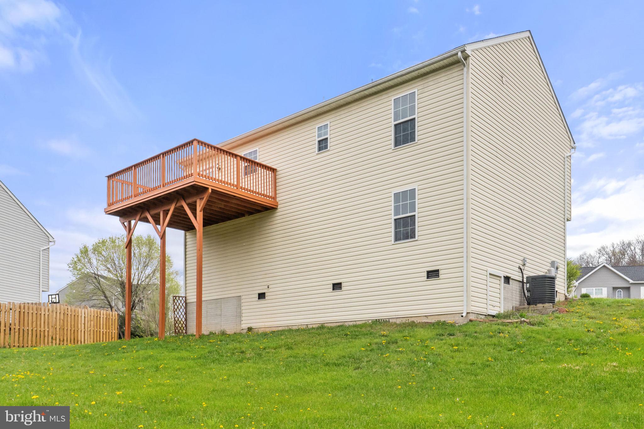 INWOOD MEADOWS - Residential