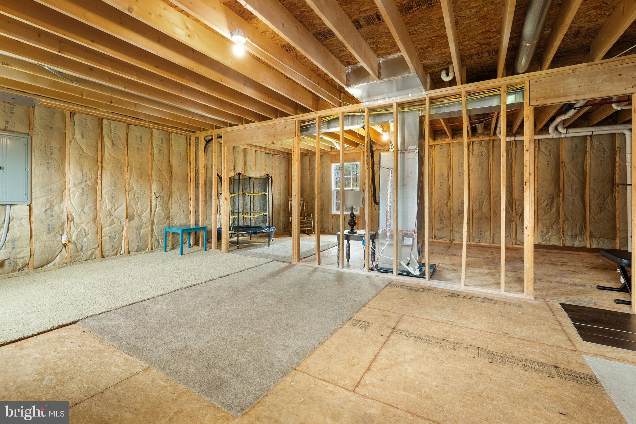 INWOOD MEADOWS - Residential