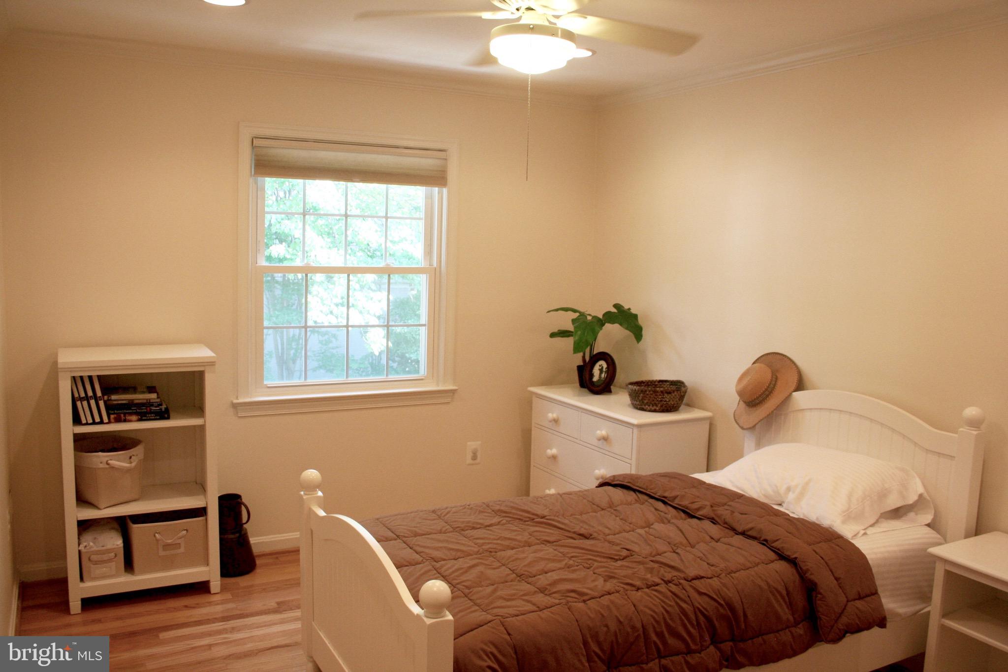 KINGS MANOR TOWNE HOUSES - Residential Lease